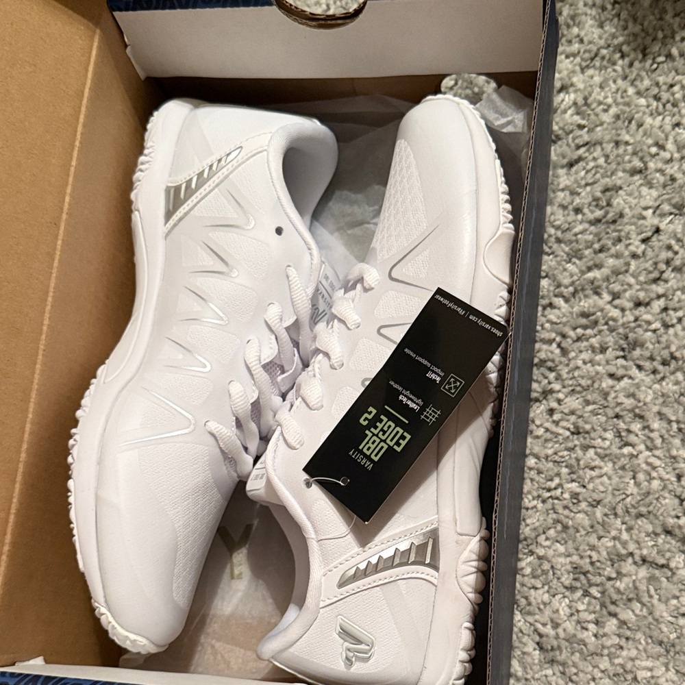 Varsity Cheerleading Shoes